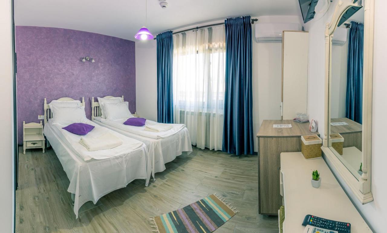 Casa In Culori Vama Veche Hotel Eksteriør billede