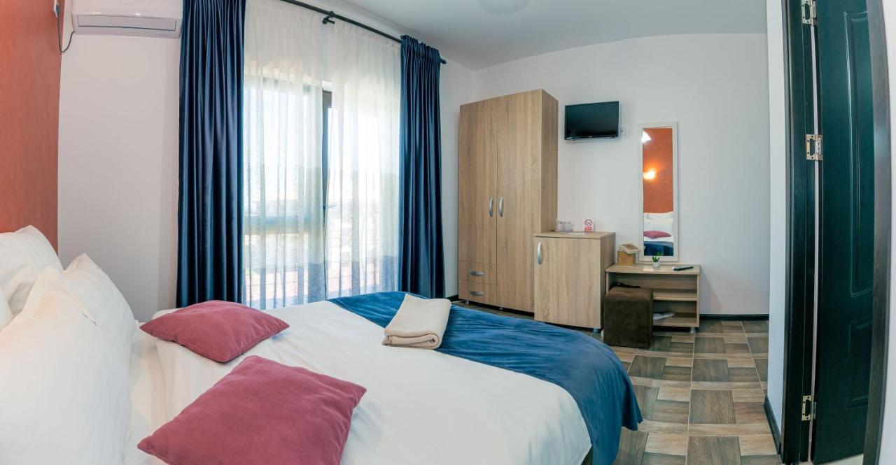 Casa In Culori Vama Veche Hotel Eksteriør billede