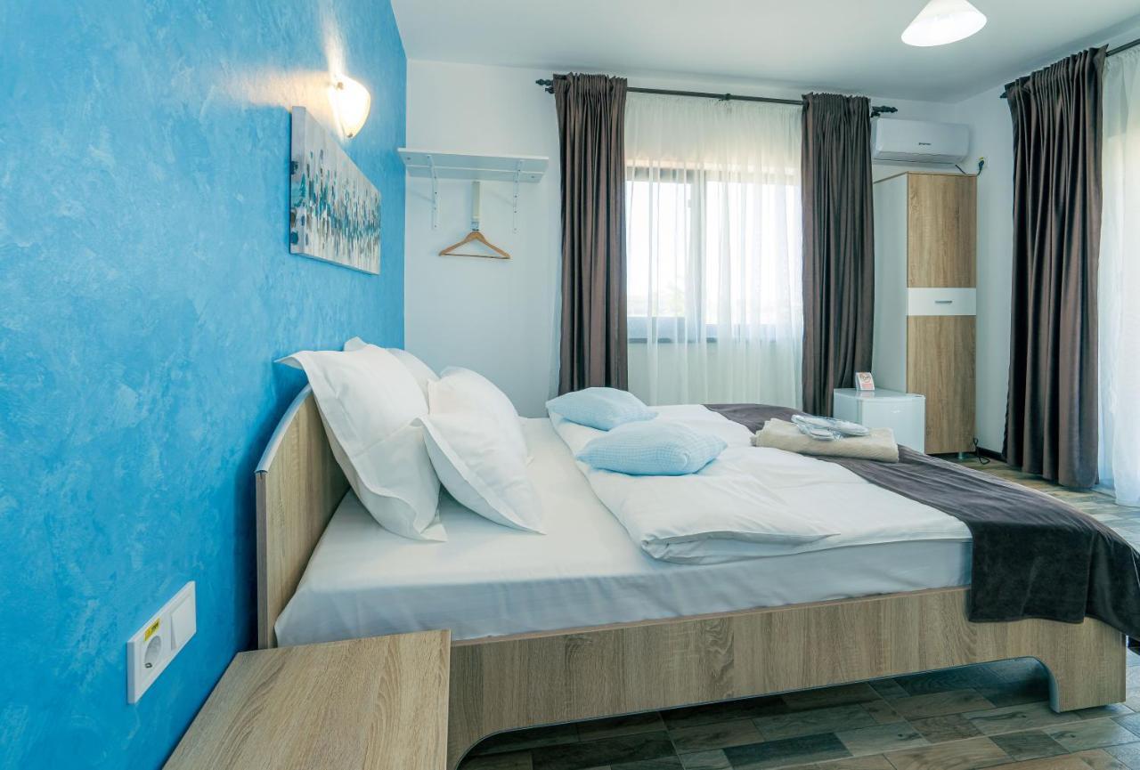 Casa In Culori Vama Veche Hotel Eksteriør billede